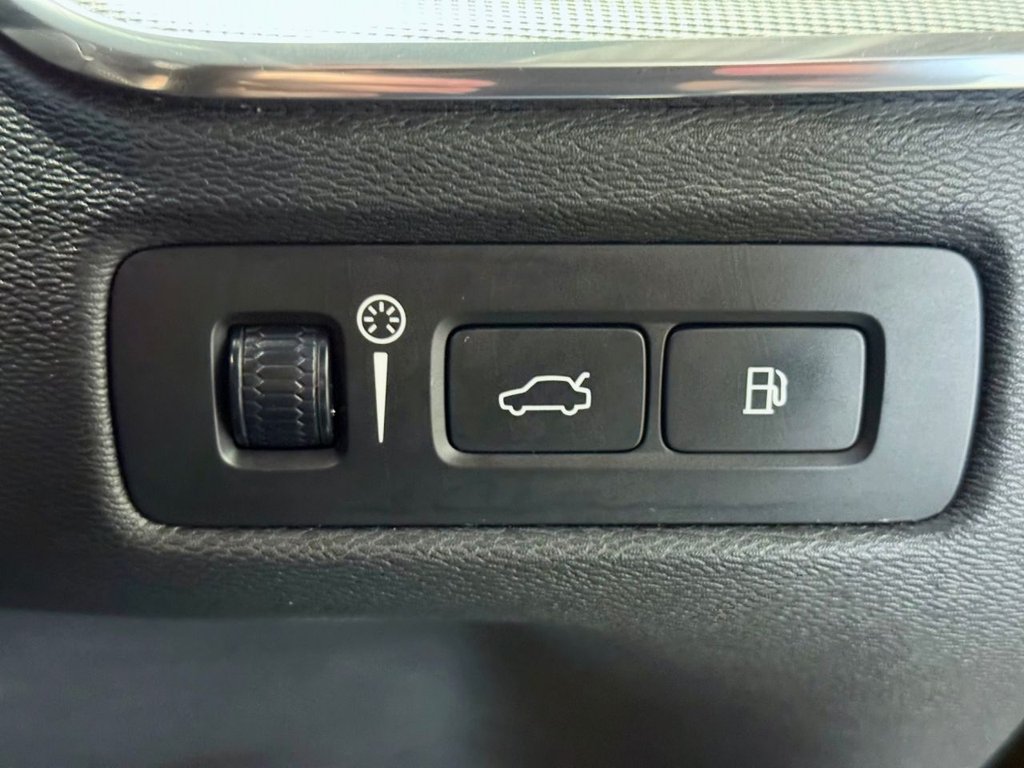 Used Volvo XC60 2020 for sale - 76356504: Photo 20