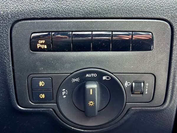 Used Mercedes-Benz Vito 2016 for sale - 76333202: Photo 19