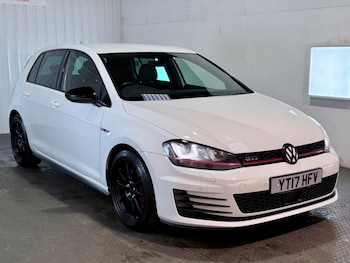 Used Volkswagen Golf 2017 for sale - 77356036: Photo