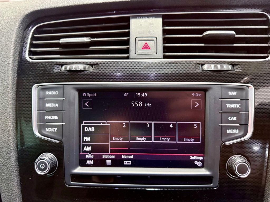 Used Volkswagen Golf 2017 for sale - 77356036: Photo 30