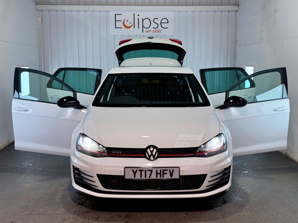 Used Volkswagen Golf 2017 for sale - 77356036: Photo 9