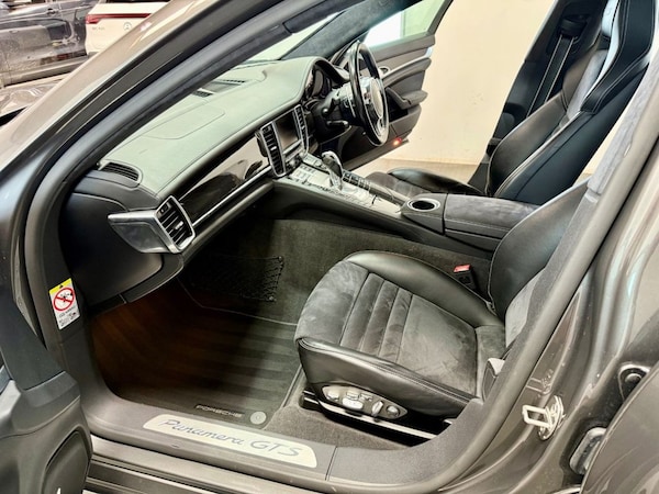 Used Porsche Panamera 2015 for sale - 75171009: Photo 38