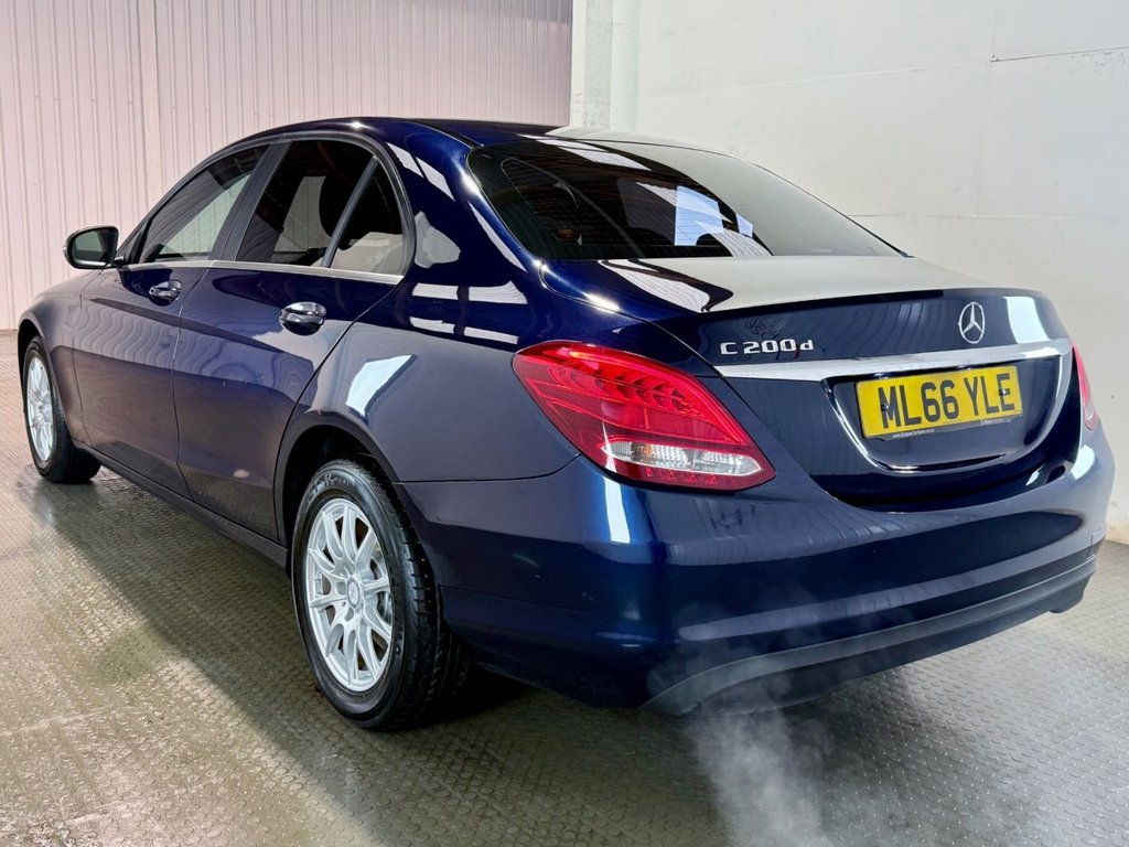 Used Mercedes-Benz C Class 2016 for sale - 77521180: Photo 5