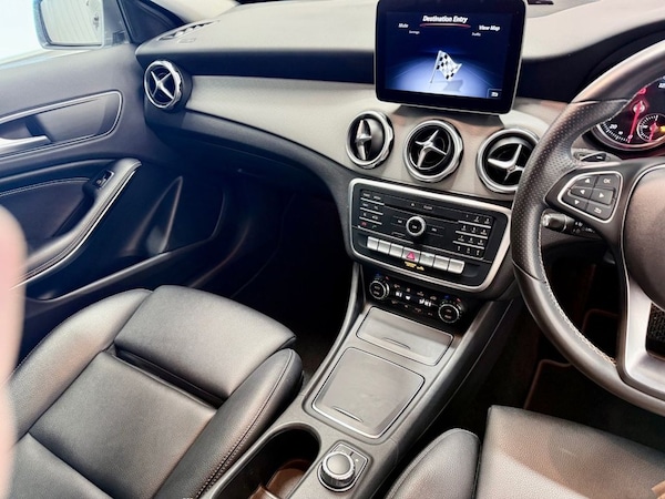 Used Mercedes-Benz GLA 2018 for sale - 76203314: Photo 21