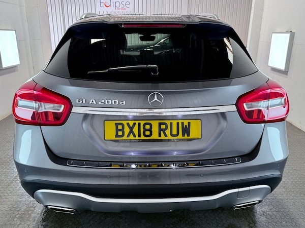 Used Mercedes-Benz GLA 2018 for sale - 76203314: Photo 6