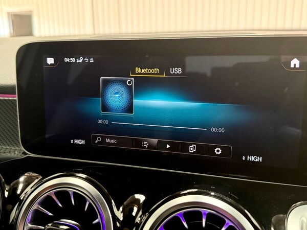 Used Mercedes-Benz GLB 2023 for sale - 74223400: Photo 26