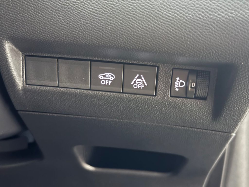 Used Peugeot 208 2020 for sale - 77172039: Photo 18