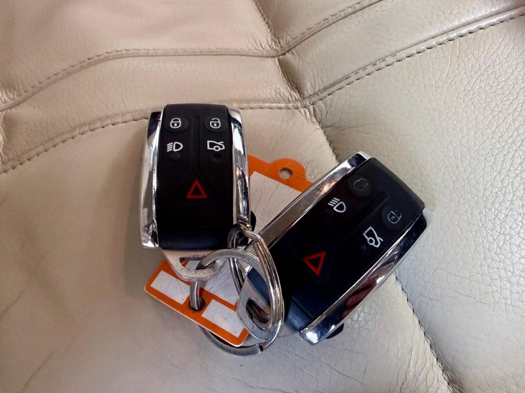 Used Jaguar XK 2008 for sale - 77792036: Photo 12