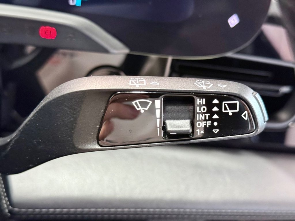 Used Porsche Taycan 2022 for sale - 76132976: Photo 19