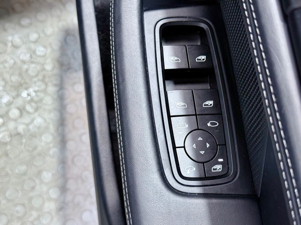 Used Porsche Taycan 2022 for sale - 76132976: Photo 22