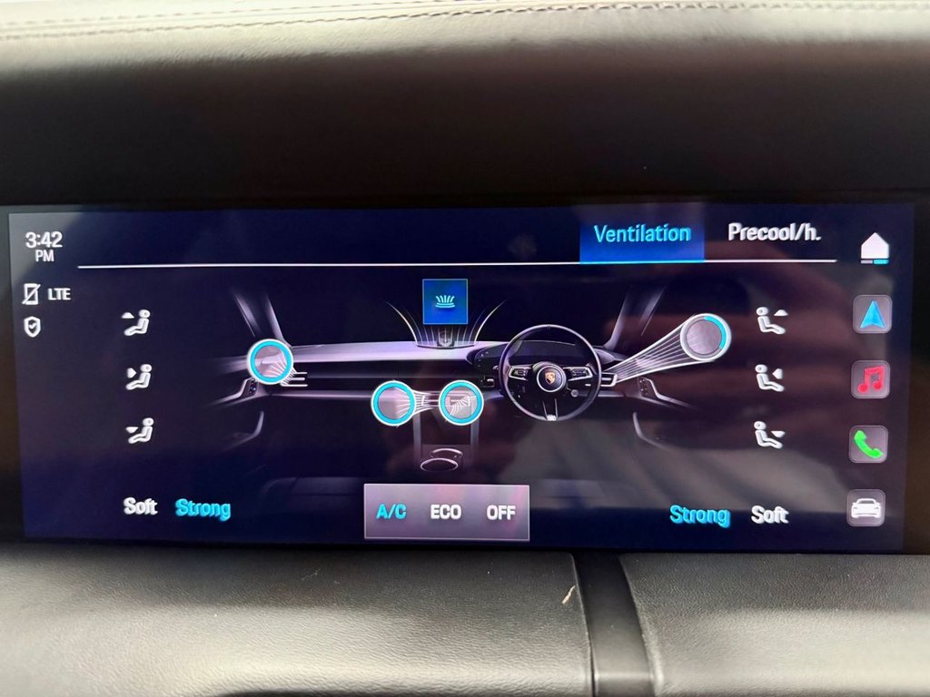 Used Porsche Taycan 2022 for sale - 76132976: Photo 33