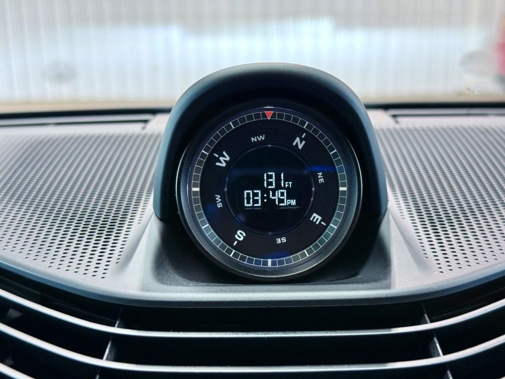 Used Porsche Taycan 2022 for sale - 76132976: Photo 41