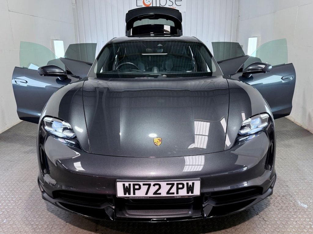 Used Porsche Taycan 2022 for sale - 76132976: Photo 9