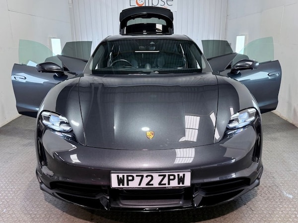 Used Porsche Taycan 2022 for sale - 76132976: Photo 9