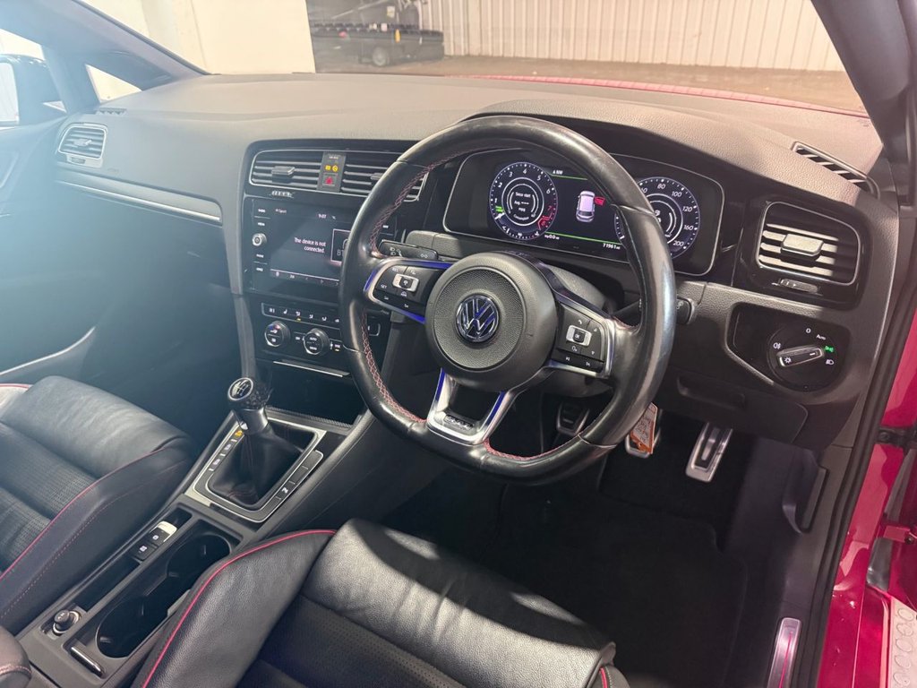 Used Volkswagen Golf 2017 for sale - 76784120: Photo 11