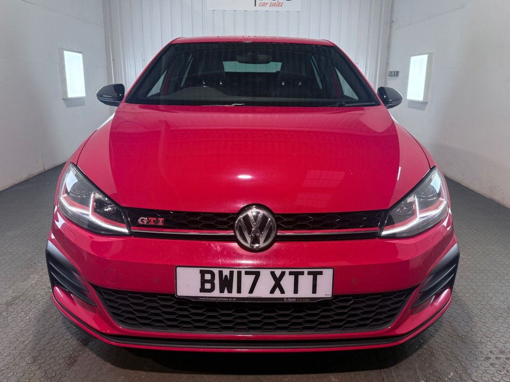 Used Volkswagen Golf 2017 for sale - 76784120: Photo 2