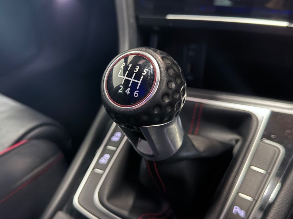 Used Volkswagen Golf 2017 for sale - 76784120: Photo 23