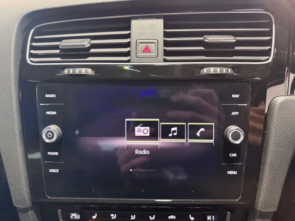 Used Volkswagen Golf 2017 for sale - 76784120: Photo 27