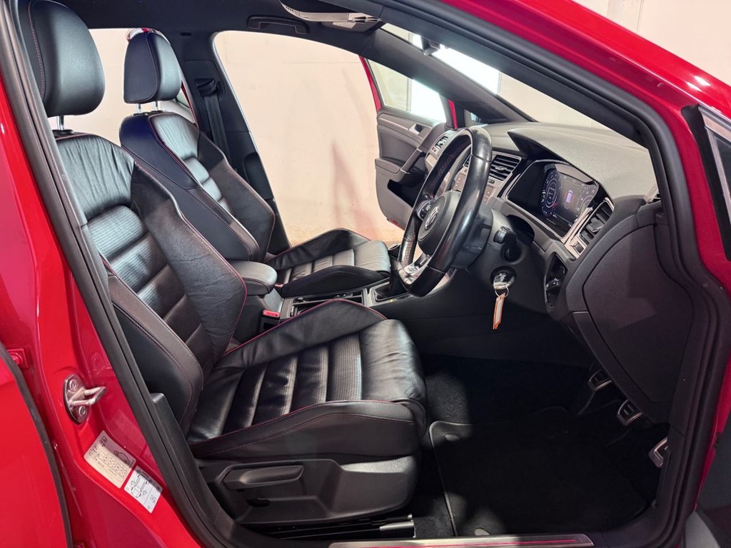 Used Volkswagen Golf 2017 for sale - 76784120: Photo 42