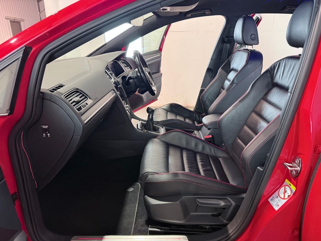 Used Volkswagen Golf 2017 for sale - 76784120: Photo 44