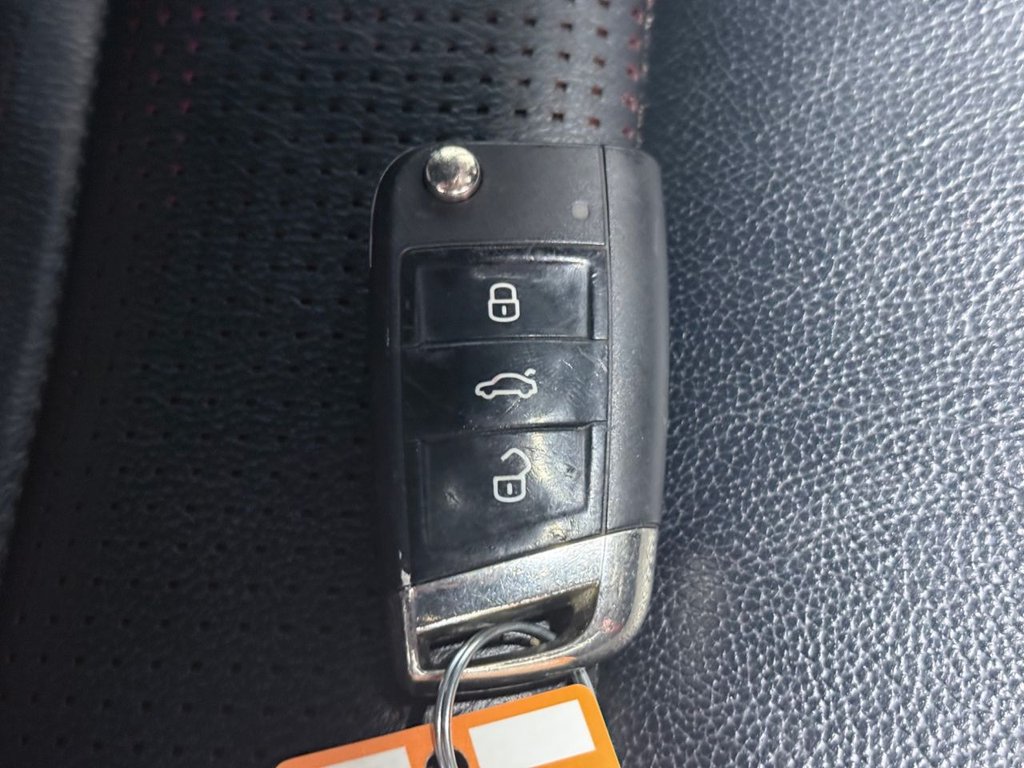 Used Volkswagen Golf 2017 for sale - 76784120: Photo 46