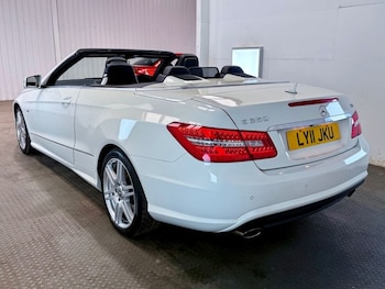 Used Mercedes-Benz E Class 2011 for sale - 79221968: Photo