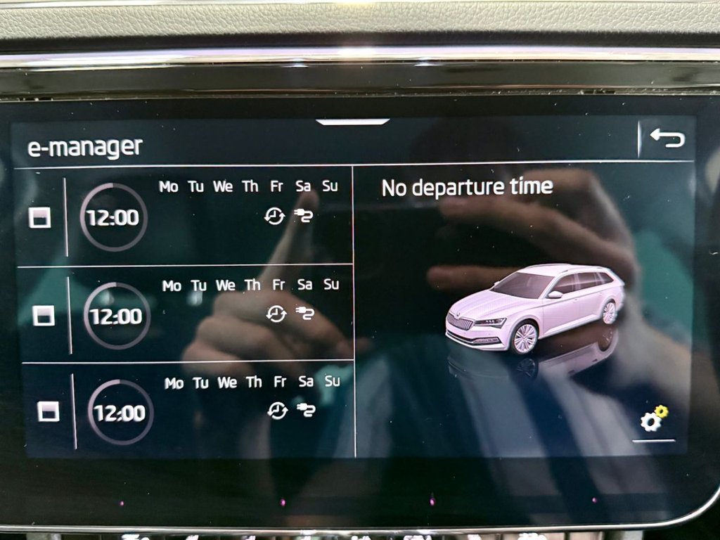 Used Skoda Superb 2023 for sale - 76386259: Photo 37