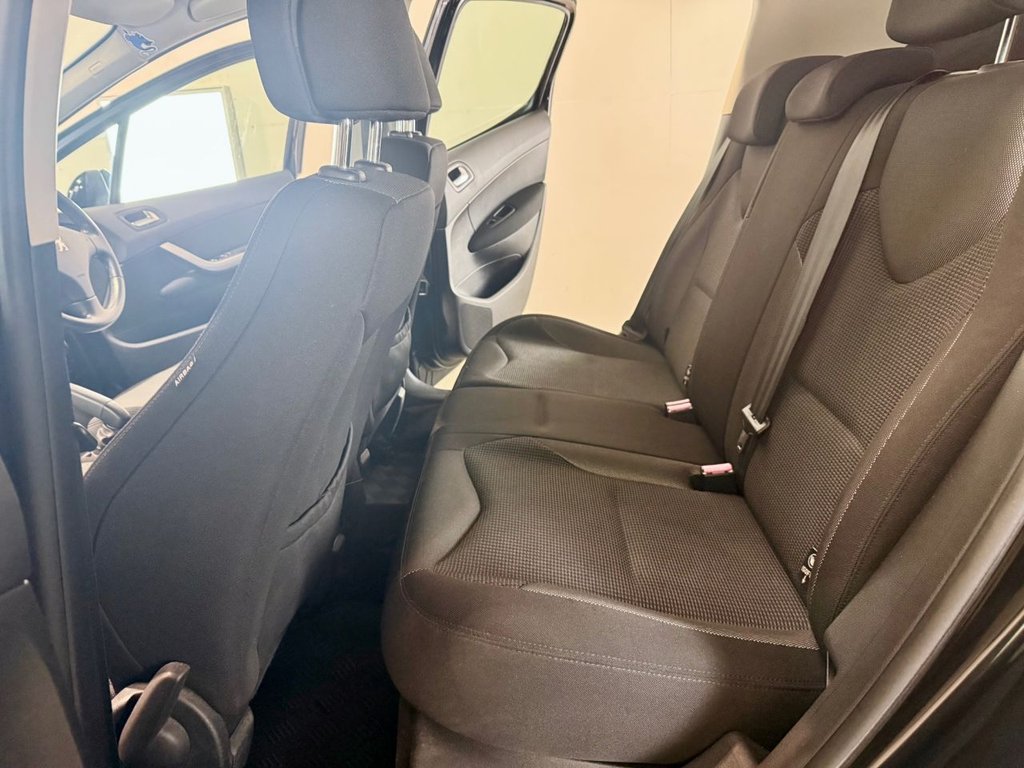 Used Peugeot 308 2007 for sale - 77368909: Photo 22