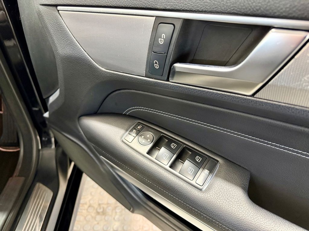 Used Mercedes-Benz E Class 2013 for sale - 78074157: Photo 17