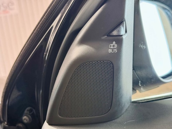 Used Volvo V60 2025 for sale - 76185594: Photo 19