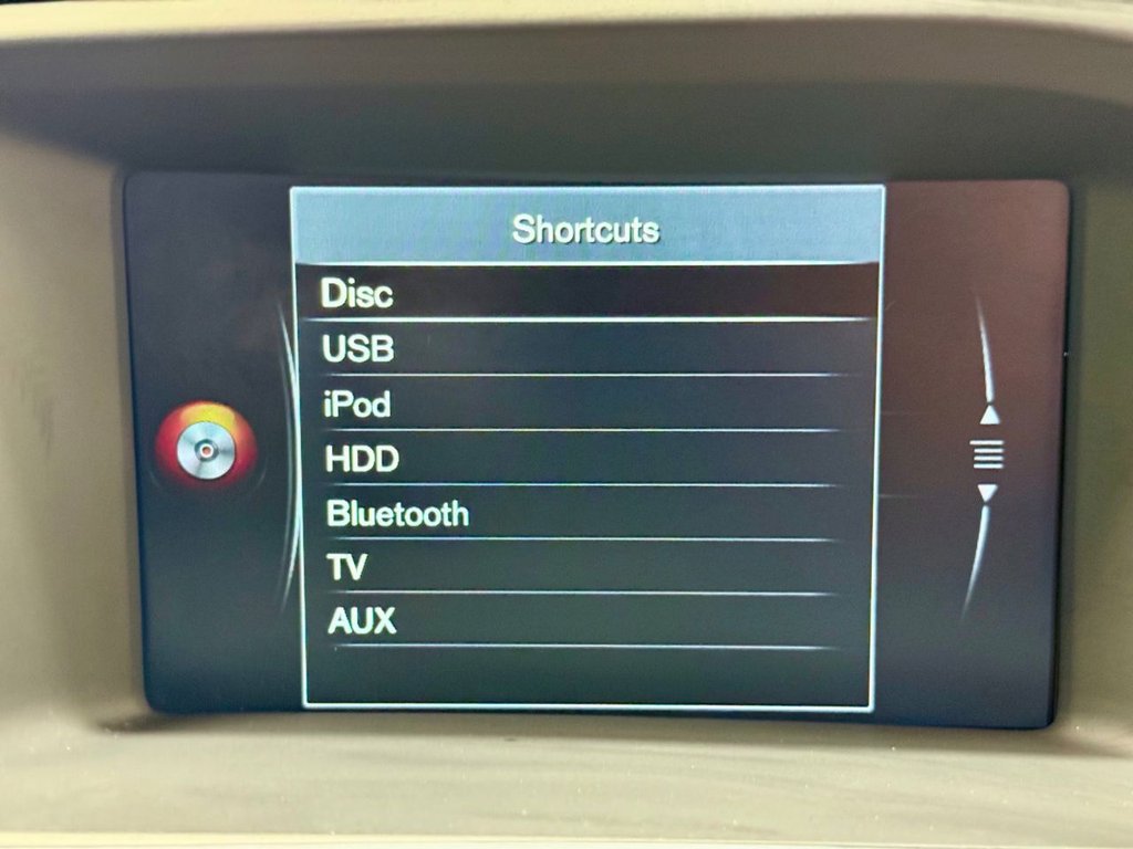 Used Volvo V60 2015 for sale - 76185594: Photo 27