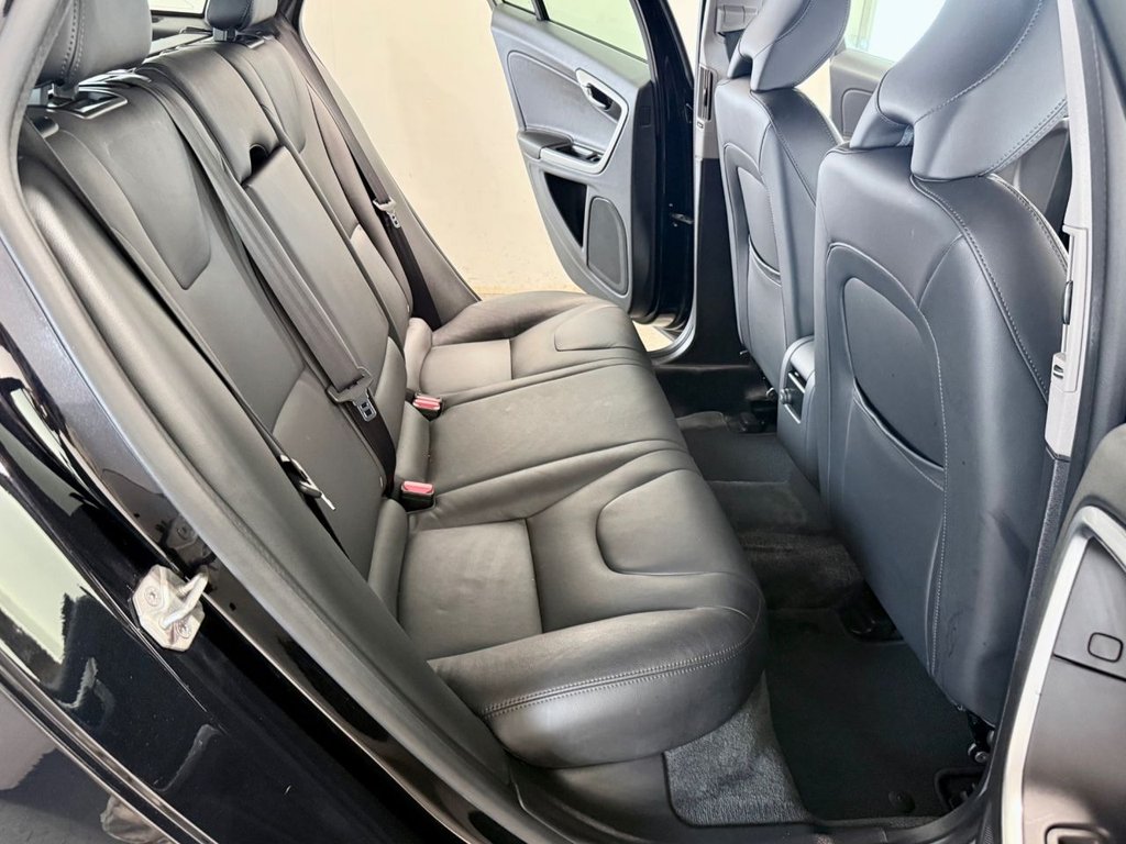 Used Volvo V60 2015 for sale - 76185594: Photo 33