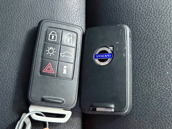 Used Volvo V60 2025 for sale - 76185594: Photo 36
