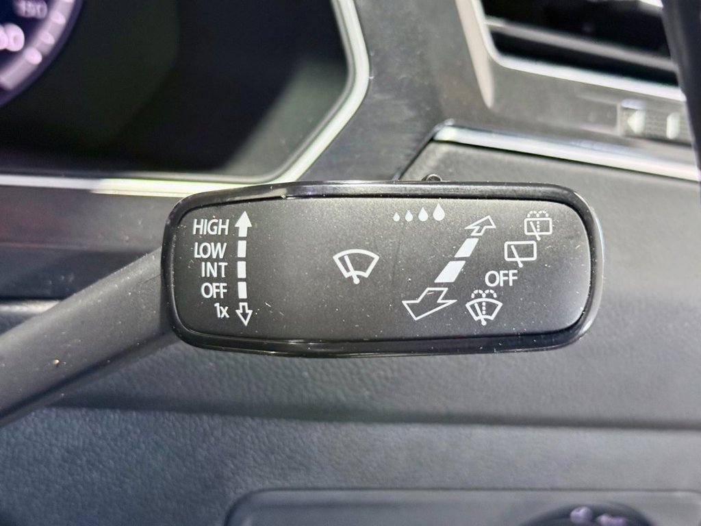 Used Volkswagen Tiguan 2018 for sale - 77547304: Photo 18