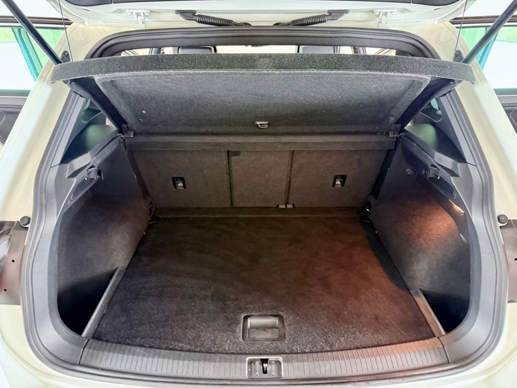 Used Volkswagen Tiguan 2018 for sale - 77547304: Photo 33