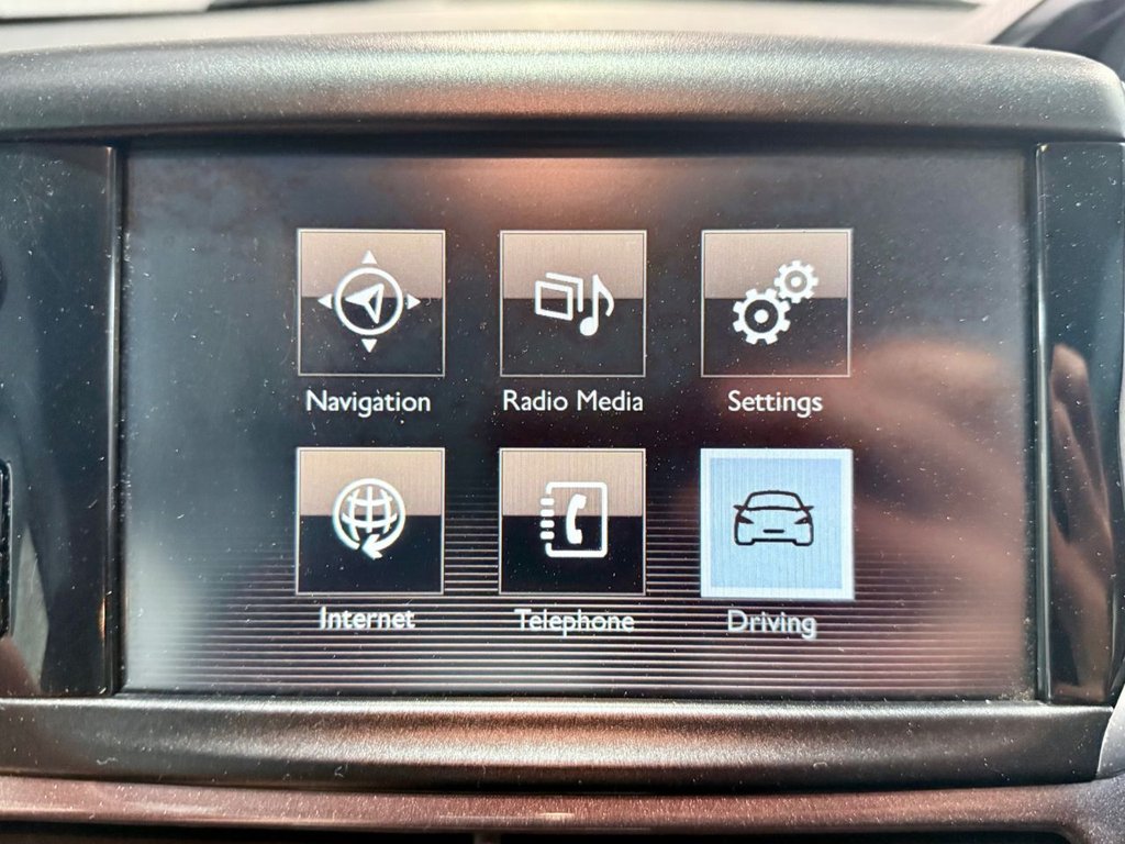 Used Peugeot 2008 2014 for sale - 76642223: Photo 21