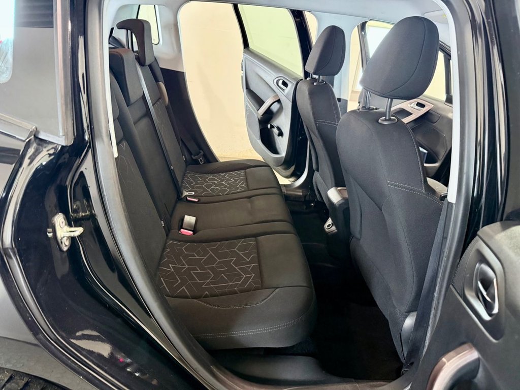 Used Peugeot 2008 2014 for sale - 76642223: Photo 37