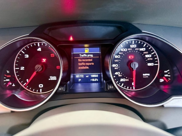 Used Audi A5 2011 for sale - 76235409: Photo 11
