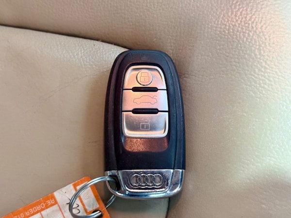 Used Audi A5 2011 for sale - 76235409: Photo 32