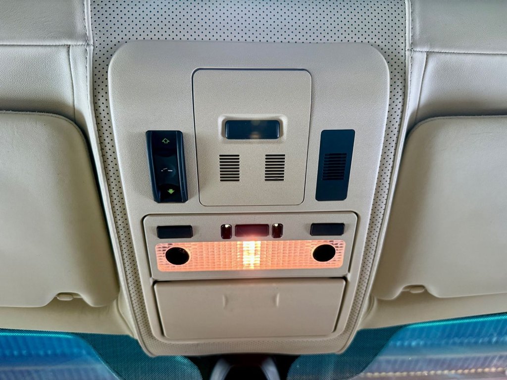 Used Land Rover Range Rover 2010 for sale - 76496106: Photo 37