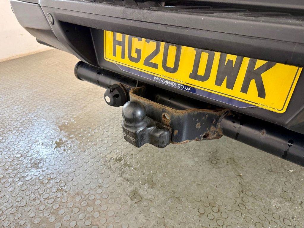 Used Nissan Navara 2020 for sale - 78056557: Photo 15