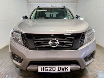 Used Nissan Navara 2020 for sale - 78056557: Photo