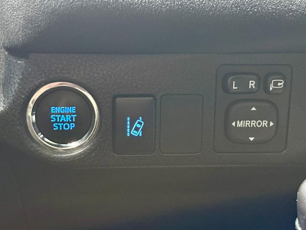 Used Toyota RAV4 2017 for sale - 78186798: Photo 26