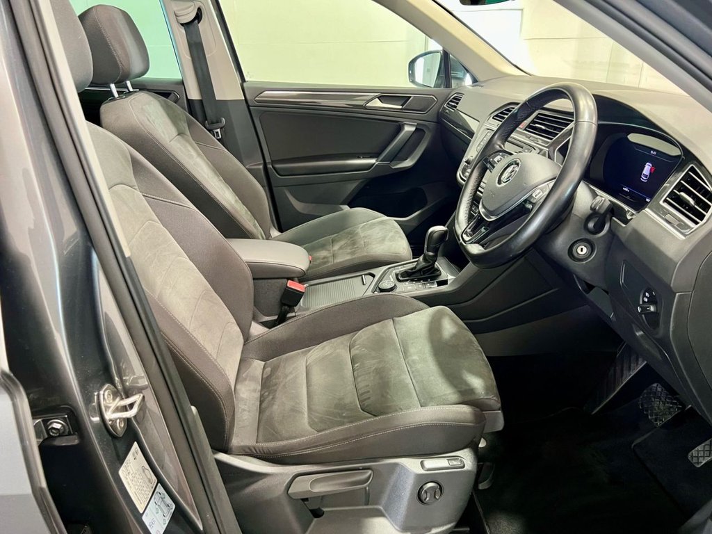 Used Volkswagen Tiguan 2017 for sale - 76132416: Photo 10