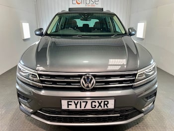 Used Volkswagen Tiguan 2017 for sale - 76132416: Photo 2