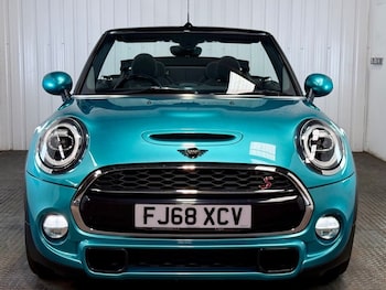 Used MINI Convertible 2018 for sale - 78919819: Photo