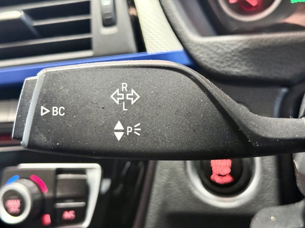 Used BMW 3 Series 2017 for sale - 76642597: Photo 16