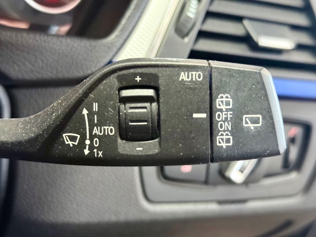 Used BMW 3 Series 2017 for sale - 76642597: Photo 17