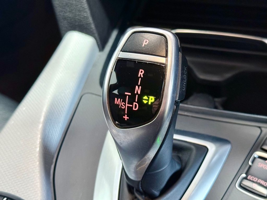 Used BMW 3 Series 2017 for sale - 76642597: Photo 22