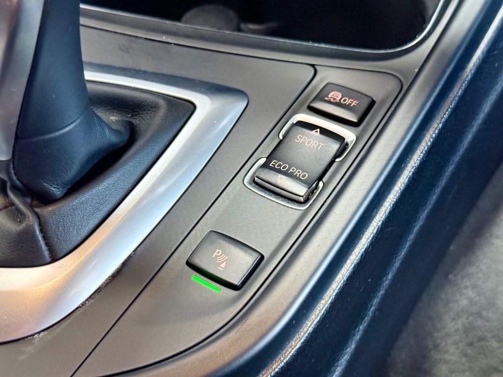 Used BMW 3 Series 2017 for sale - 76642597: Photo 23